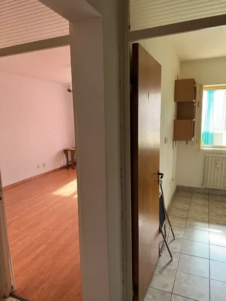 Obor, Avrig, Ferdinand, Parc, 7 minute de metrou, semistradal