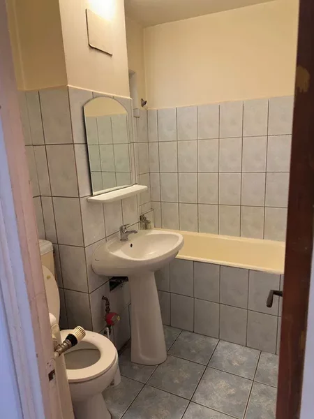 Obor, Avrig, Ferdinand, Parc, 7 minute de metrou, semistradal